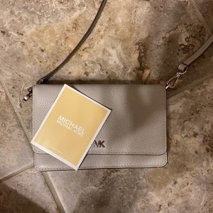 New, Michael Kors wallet/crossbody